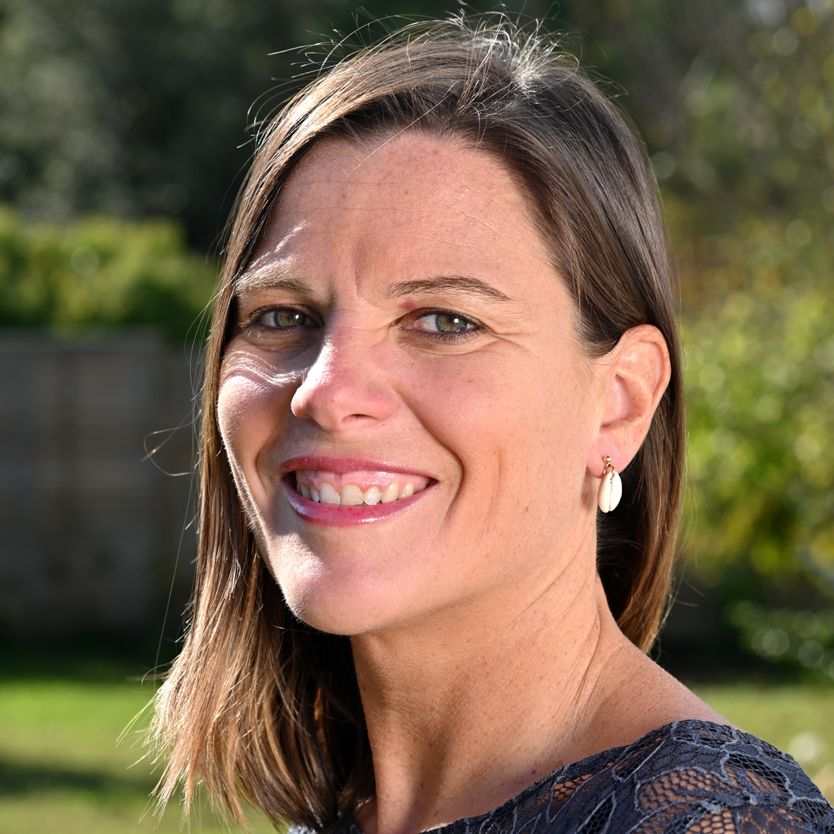 Abi – Image 2