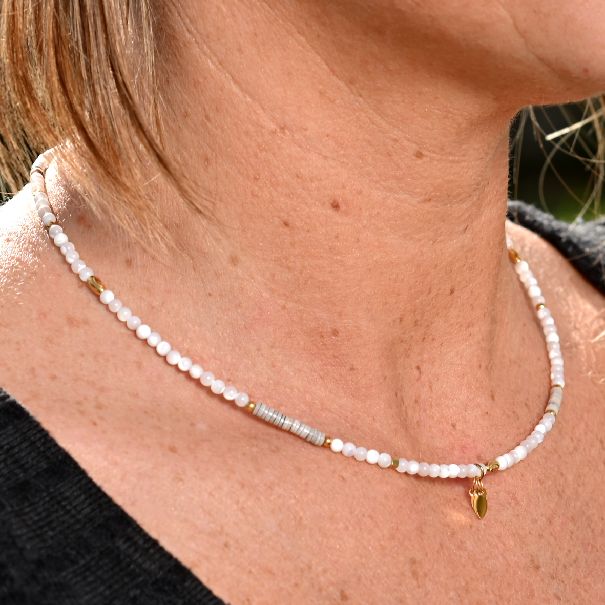 Collier Isis