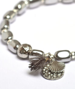Alternative view of Bracelet Dino