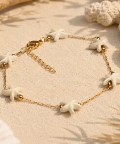 Ondine – Bracelet doré étoiles de mer blanches