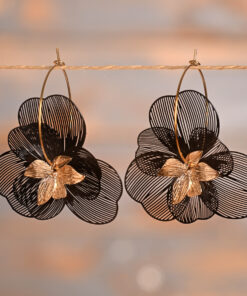 Noara – Créoles dorées fleur noire