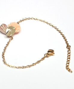 Lysara – Bracelet doré fleurs poudrées