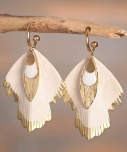 Vespera – Boucles dorées ailes blanches