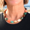 Hinatea – Collier multicolore et acier inoxydable doré